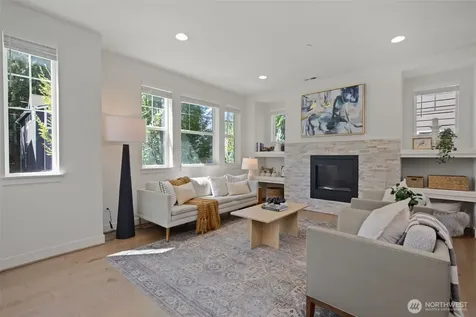 23930 SE 45th Place Sammamish WA 98029