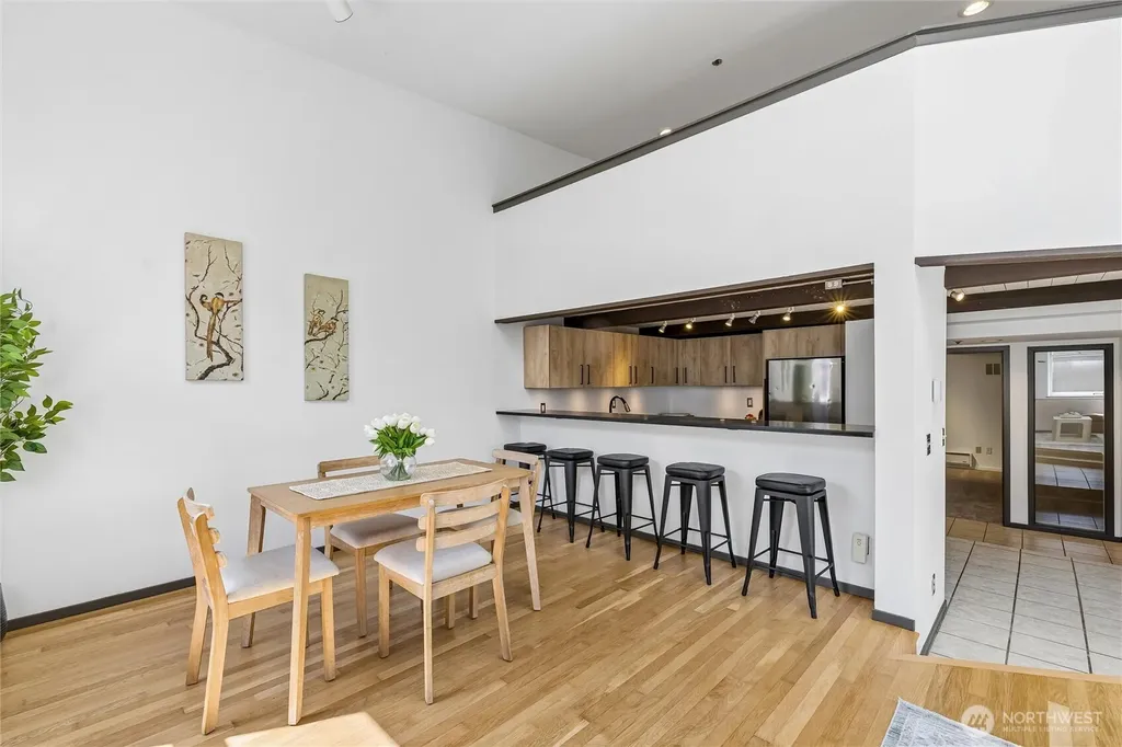 1406 Harvard Avenue Seattle WA 98122