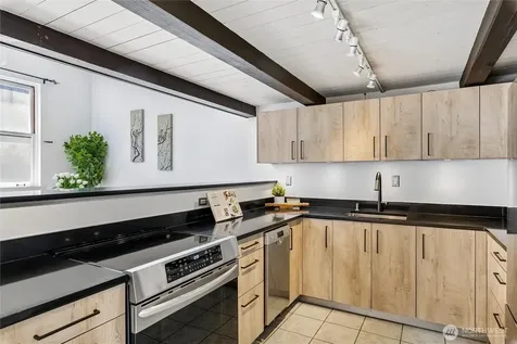 1406 Harvard Avenue Seattle WA 98122