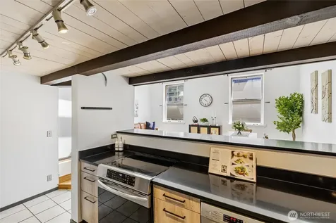 1406 Harvard Avenue Seattle WA 98122