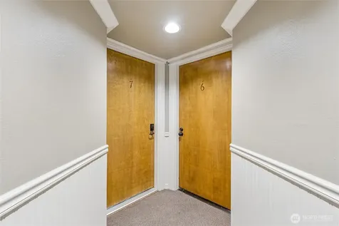 1406 Harvard Avenue Seattle WA 98122