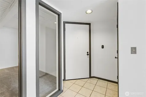 1406 Harvard Avenue Seattle WA 98122
