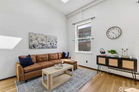 1406 Harvard Avenue Seattle WA 98122