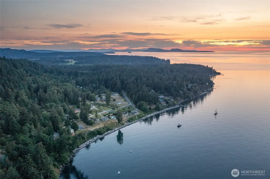 78 Lodge Lane Orcas Island WA 98245
