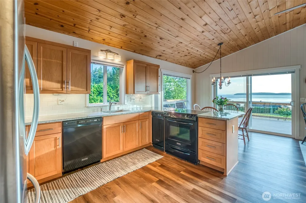 78 Lodge Lane Orcas Island WA 98245
