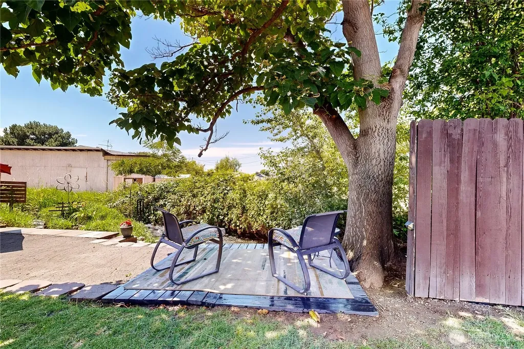 905 Cowl Street Milton-freewater OR 97862