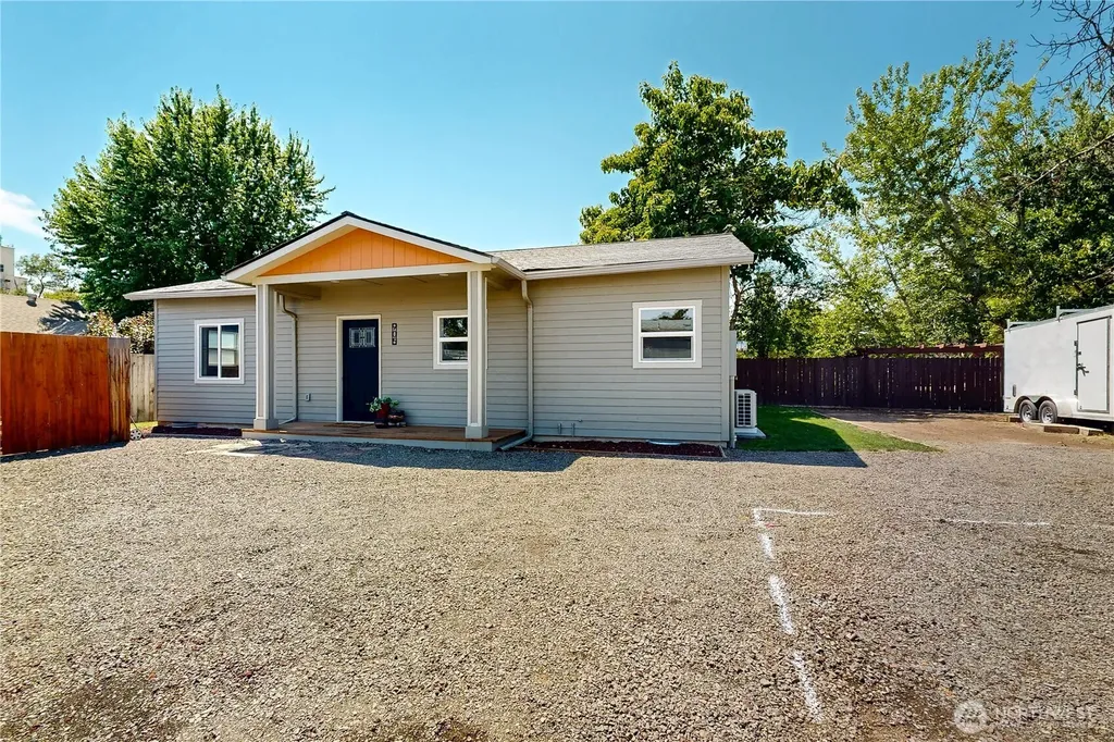 905 Cowl Street Milton-freewater OR 97862