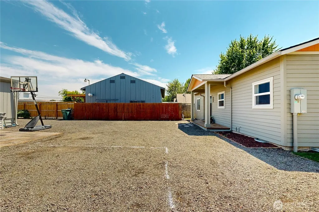 905 Cowl Street Milton-freewater OR 97862
