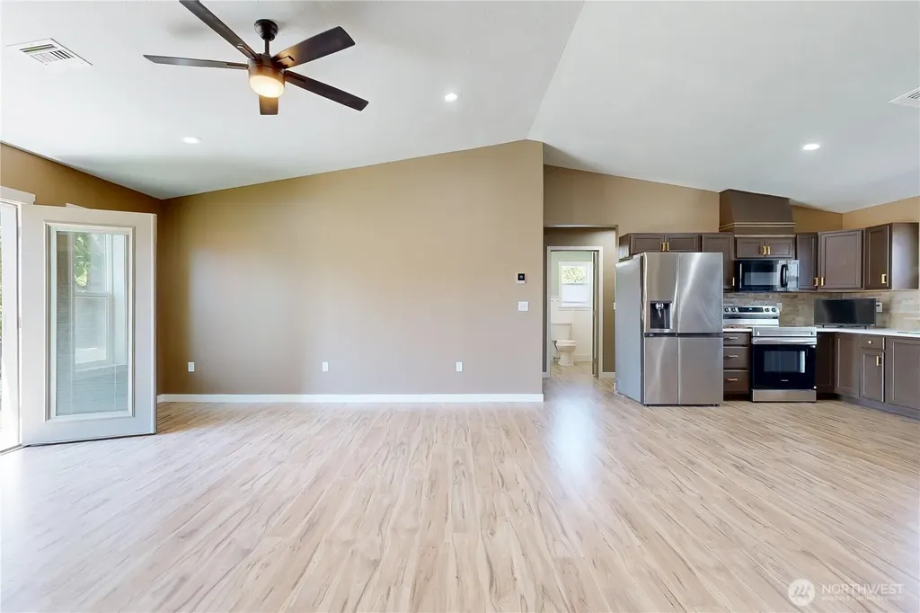 905 Cowl Street Milton-freewater OR 97862