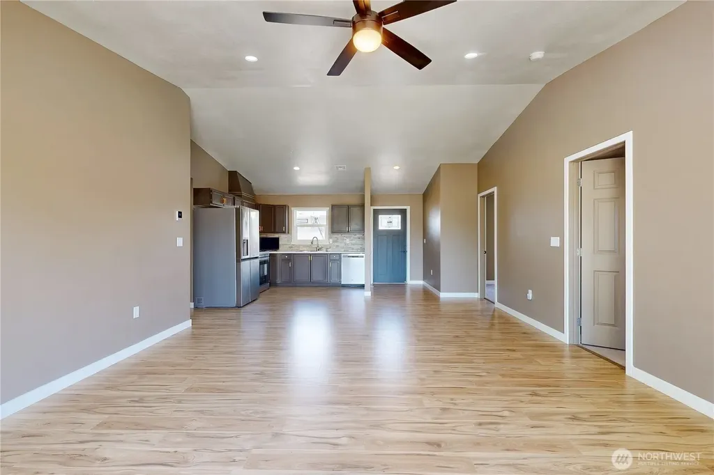 905 Cowl Street Milton-freewater OR 97862