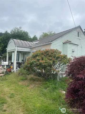 1305 Park Avenue Raymond WA 98577