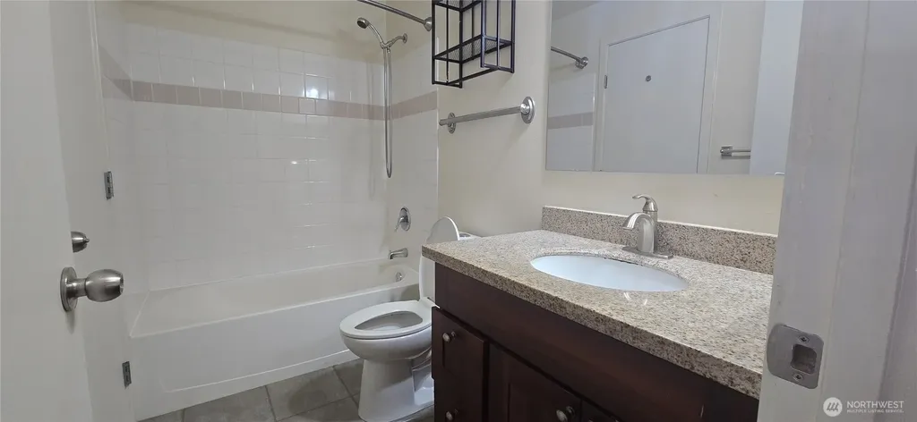 12345 Roosevelt Way NE Seattle WA 98125