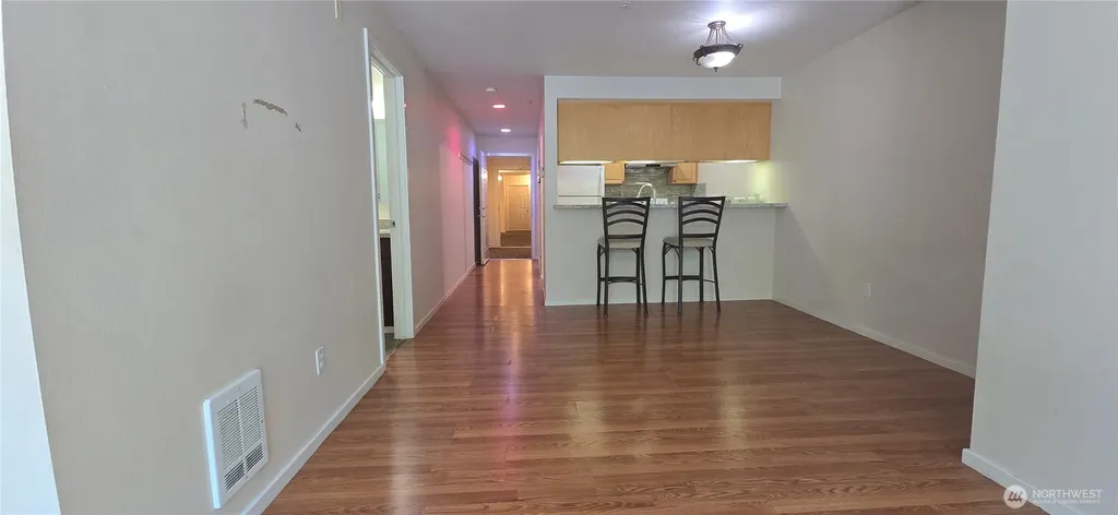 12345 Roosevelt Way NE Seattle WA 98125