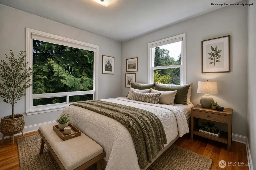 2407 Larch Way Lynnwood WA 98036