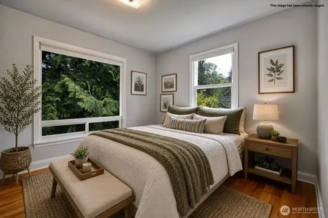2407 Larch Way Lynnwood WA 98036
