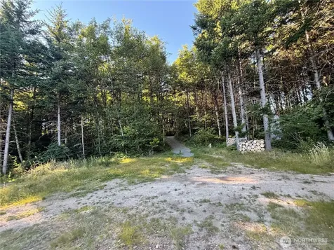 217 Ham Road Amboy WA 98601