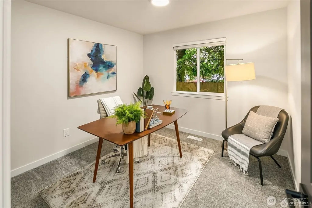 2450 Ferndale Place NE Renton WA 98056