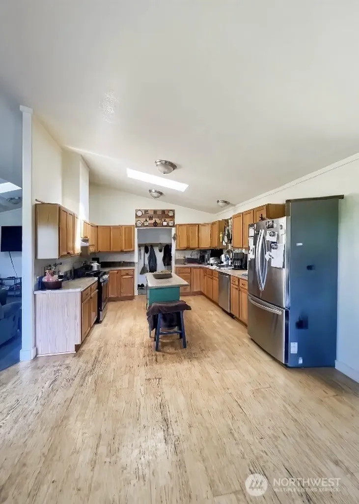 55 Wilson Lane South Bend WA 98586