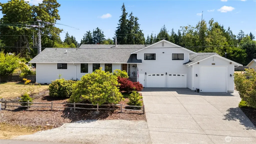 464 Marine View Place Camano Island WA 98282