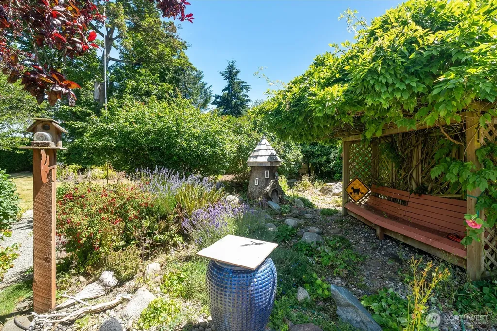 464 Marine View Place Camano Island WA 98282