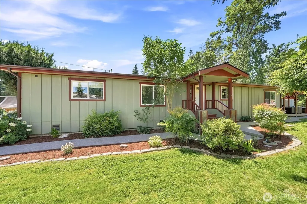 516 Beach Drive Snohomish WA 98290