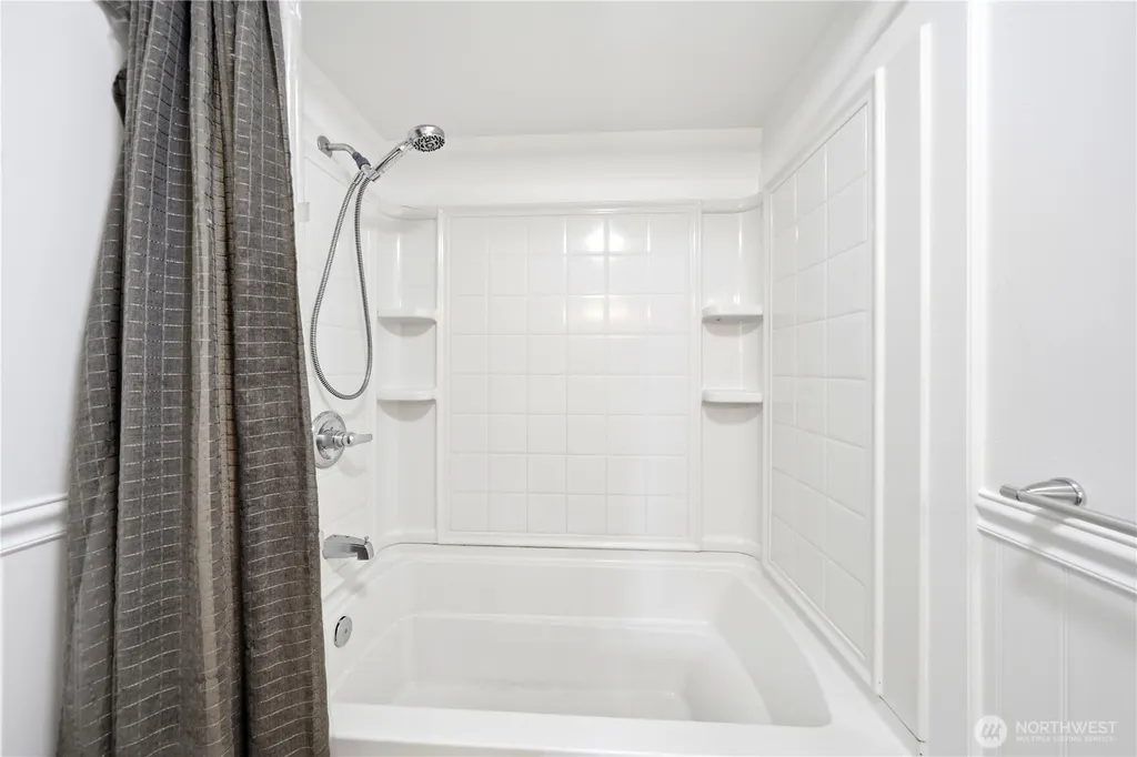 516 Beach Drive Snohomish WA 98290