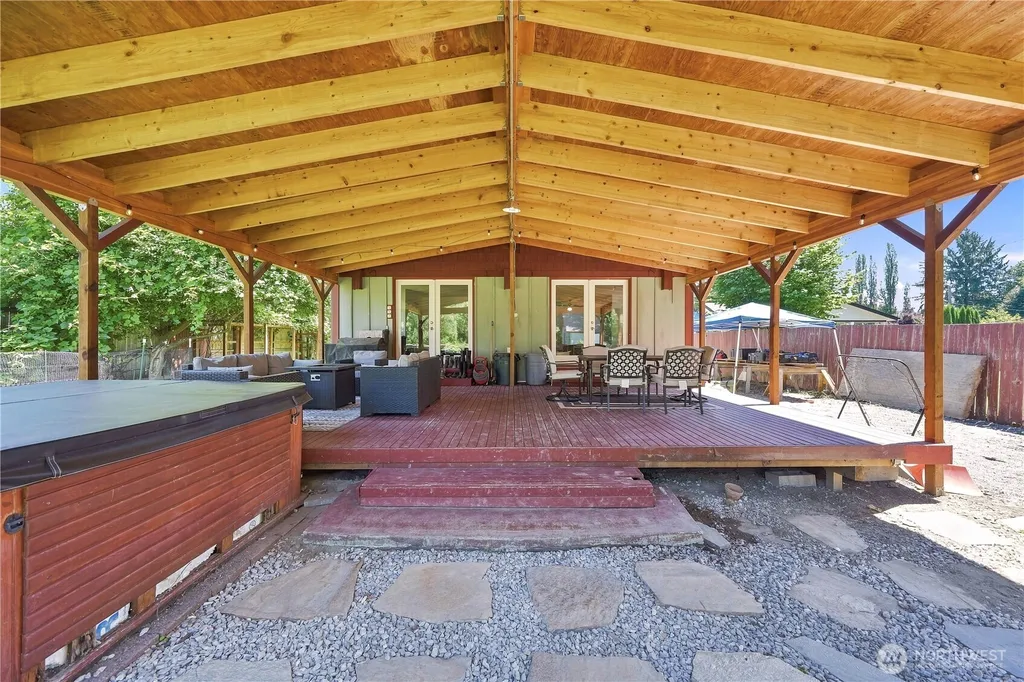 516 Beach Drive Snohomish WA 98290