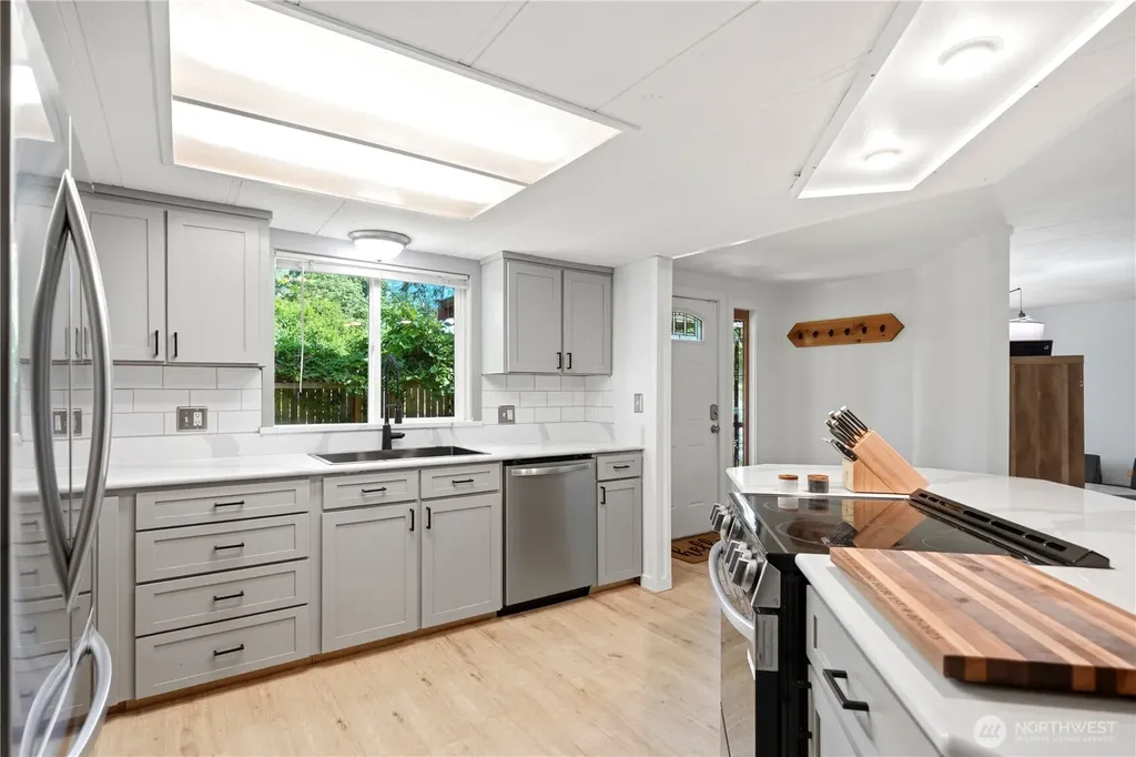 516 Beach Drive Snohomish WA 98290