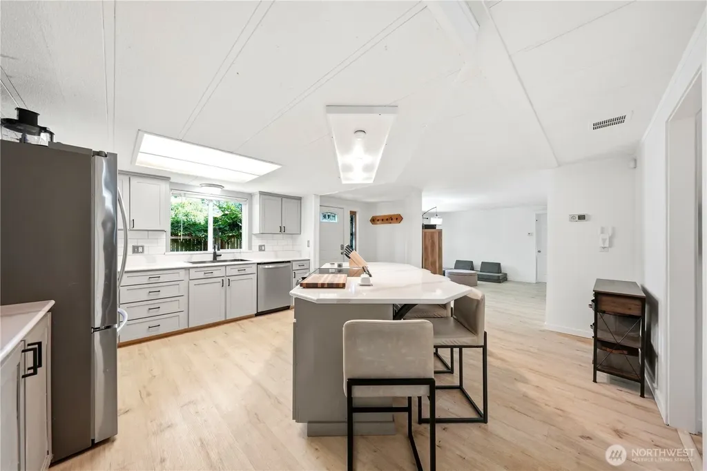516 Beach Drive Snohomish WA 98290