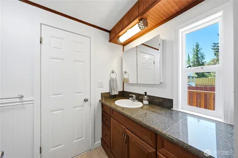 516 Beach Drive Snohomish WA 98290