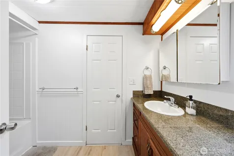 516 Beach Drive Snohomish WA 98290