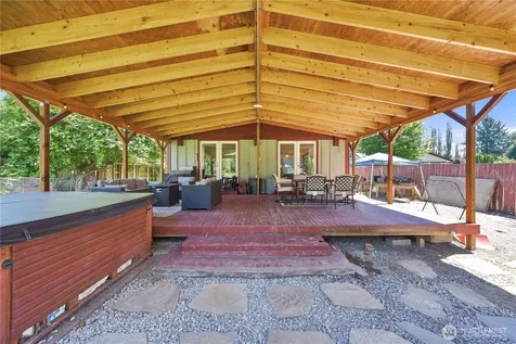 516 Beach Drive Snohomish WA 98290