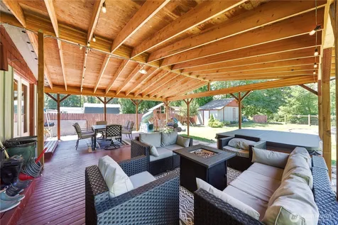516 Beach Drive Snohomish WA 98290