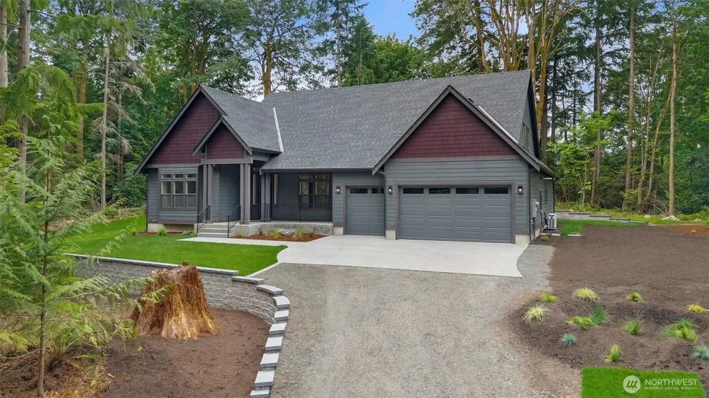 5306 SE Cottage Path Way Port Orchard WA 98366