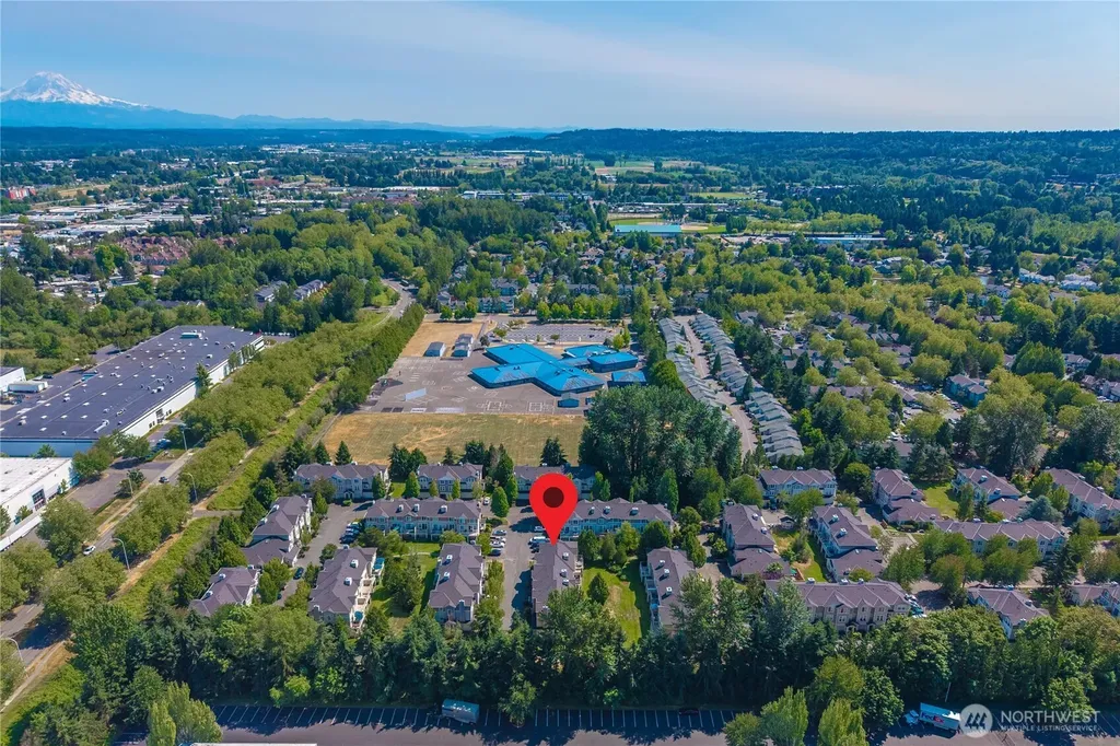 23217 62nd Place Street S Kent WA 98032