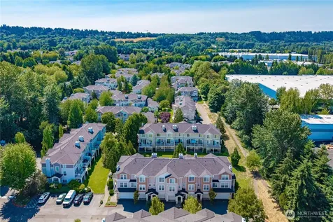 23217 62nd Place Street S Kent WA 98032