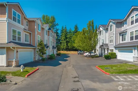 23217 62nd Place Street S Kent WA 98032