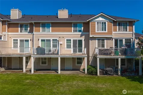 23217 62nd Place Street S Kent WA 98032