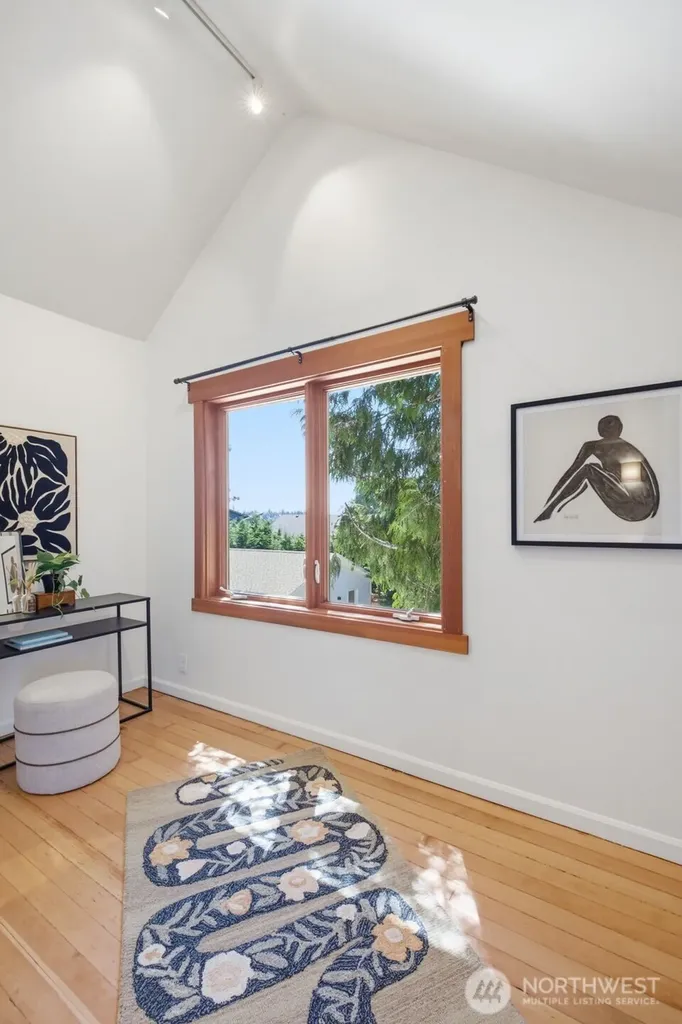4008 31st Avenue S Seattle WA 98108
