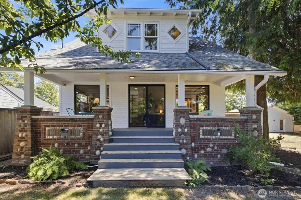 4008 31st Avenue S Seattle WA 98108