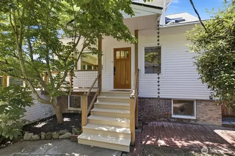 4008 31st Avenue S Seattle WA 98108