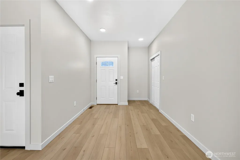 309 Olivia Street Sunnyside WA 98944