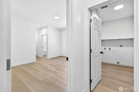 309 Olivia Street Sunnyside WA 98944