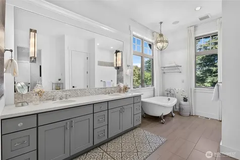 15102 Reserve Drive SE North Bend WA 98045