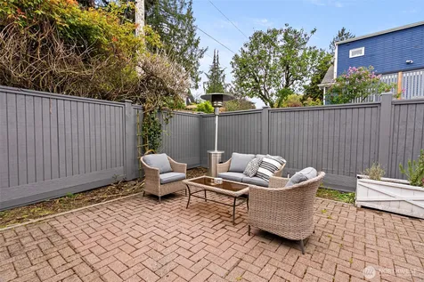 114 Queen Anne Drive Seattle WA 98109