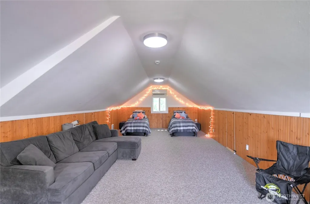 22492 N Us Highway 101 Shelton WA 98584