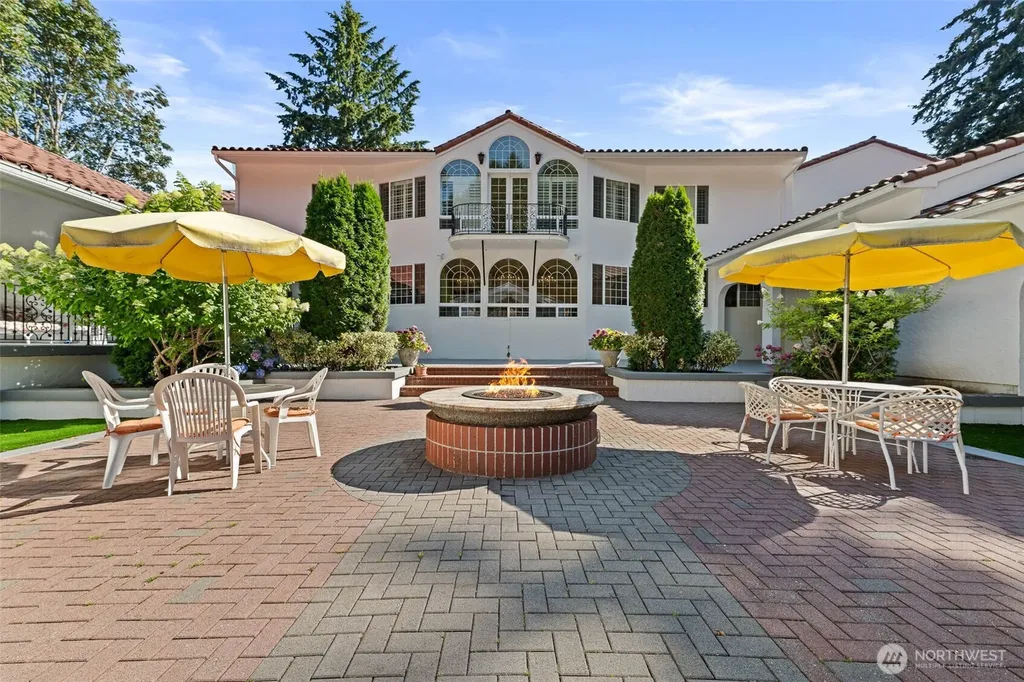 6409 Rosedale Street NW Gig Harbor WA 98335