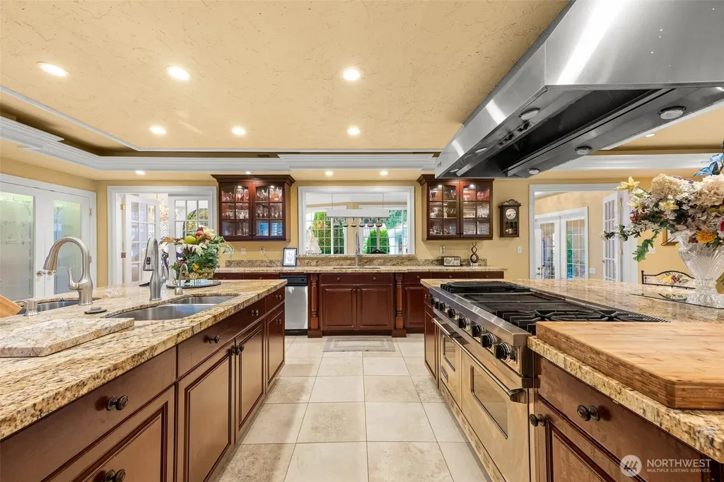 6409 Rosedale Street NW Gig Harbor WA 98335