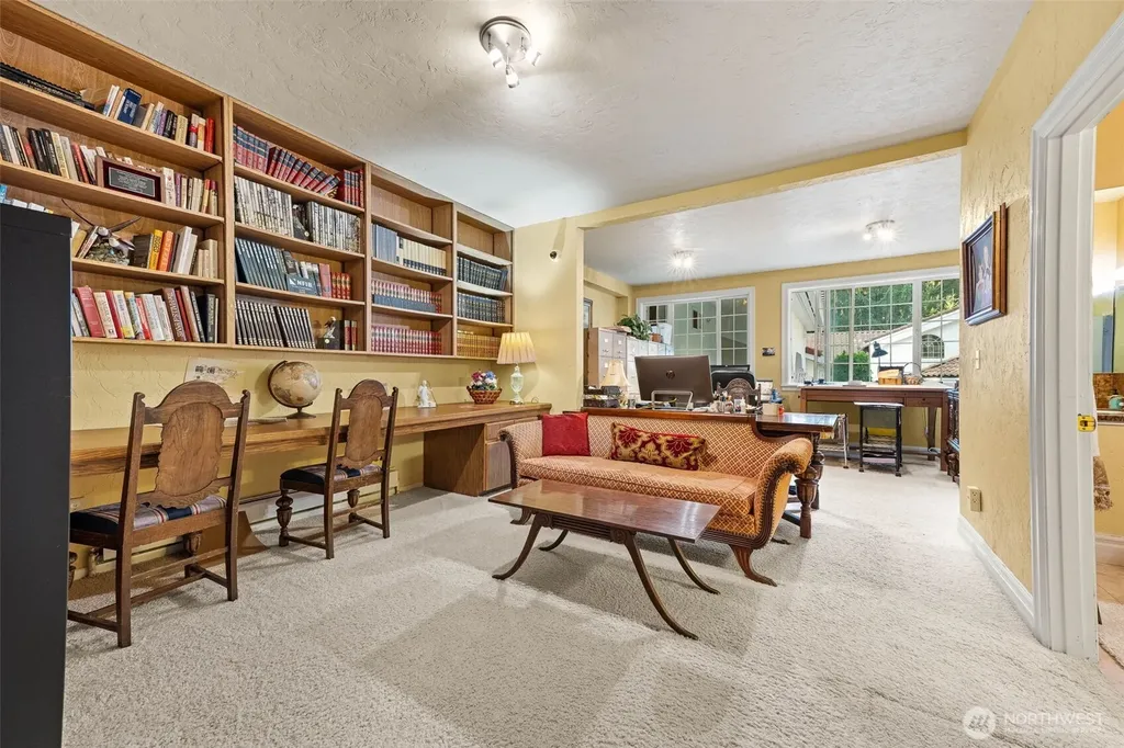 6409 Rosedale Street NW Gig Harbor WA 98335