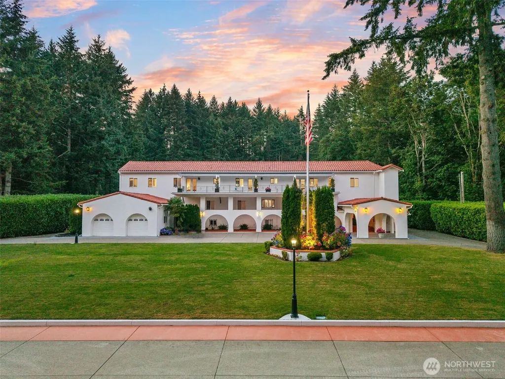 6409 Rosedale Street NW Gig Harbor WA 98335